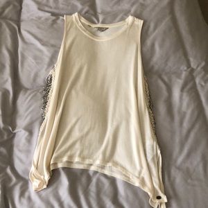 Guess cream tank top size XS